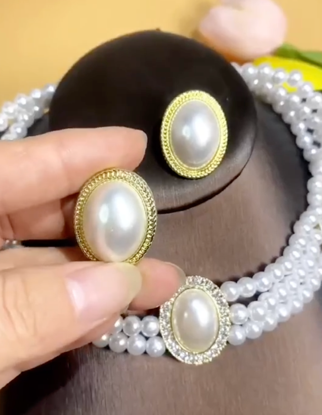 Artificial Pearl Necklace Set